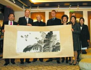 40.登上纽约时代广场的首位中国画家.jpg